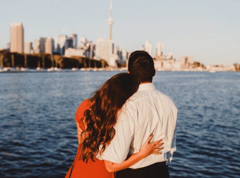 Romantic Date Ideas Toronto: Find the Best