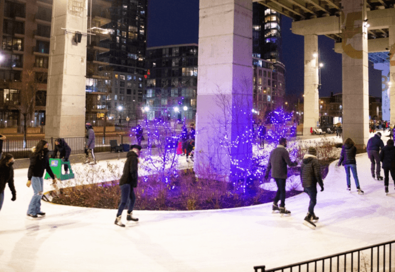 Romantic Things To Do in Toronto Winter: Cute Ideas