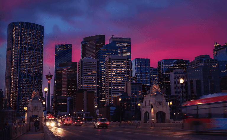 Free and Fun Things to Do in Calgary at Night 2023