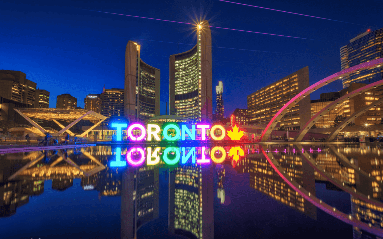 What to do in Toronto at night for free 2023: Best Activities uncovered